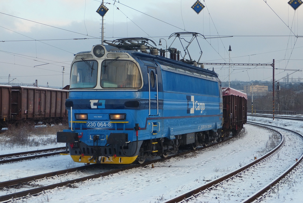 230 064-8