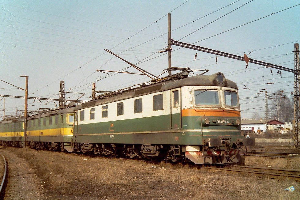 182 059-6