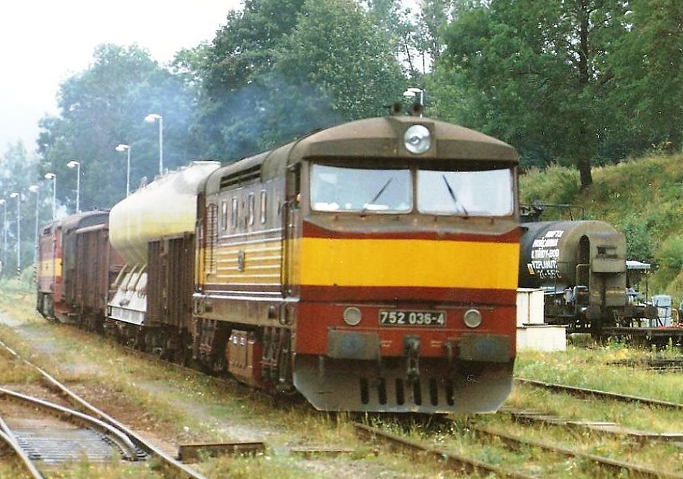 752 036-4