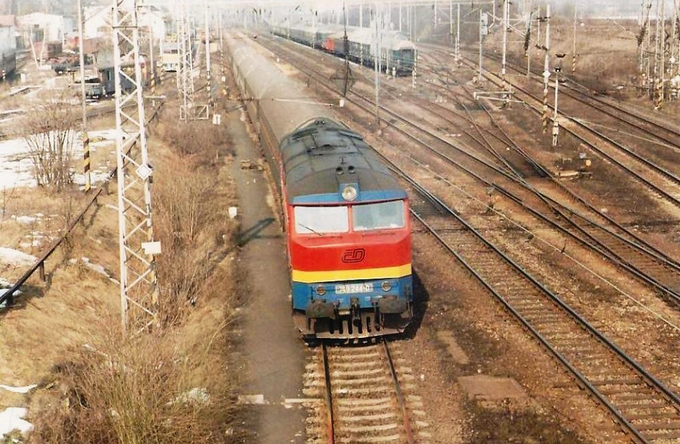 749 244-0