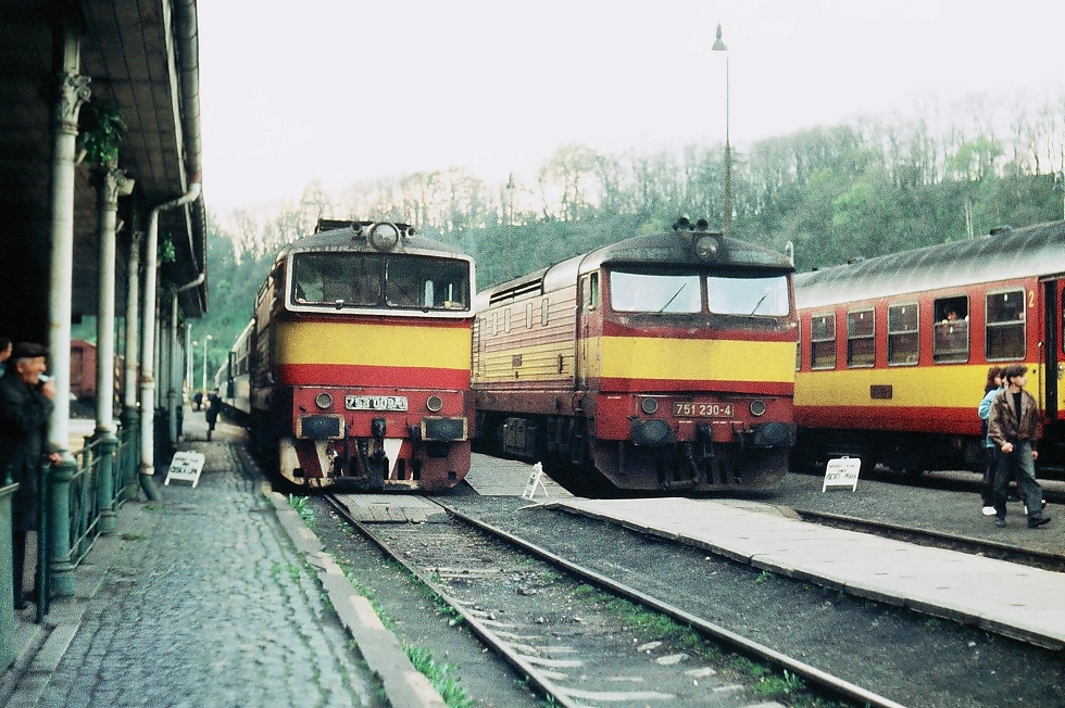 753 009-0