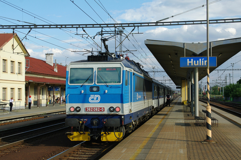 362 082-0