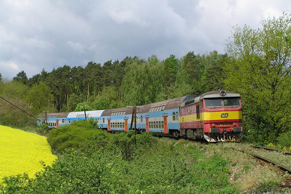 749 102-0