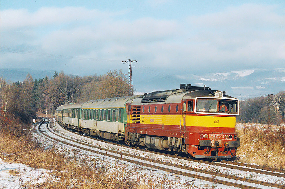 750 326-1