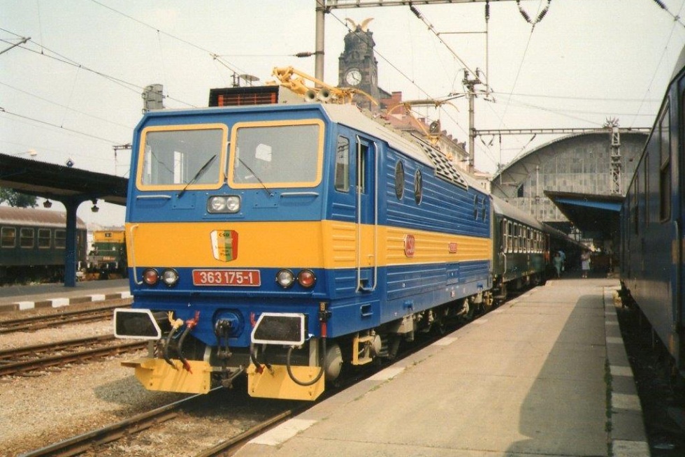 363 175-1