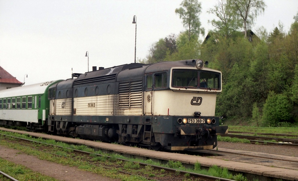 753 360-7