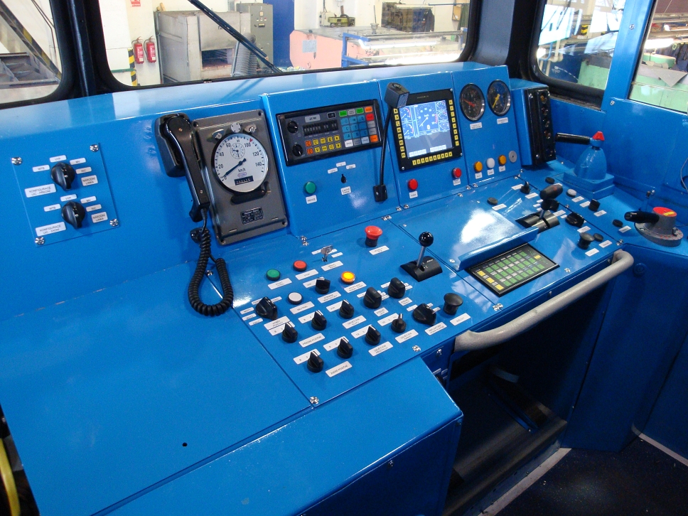754 067-7