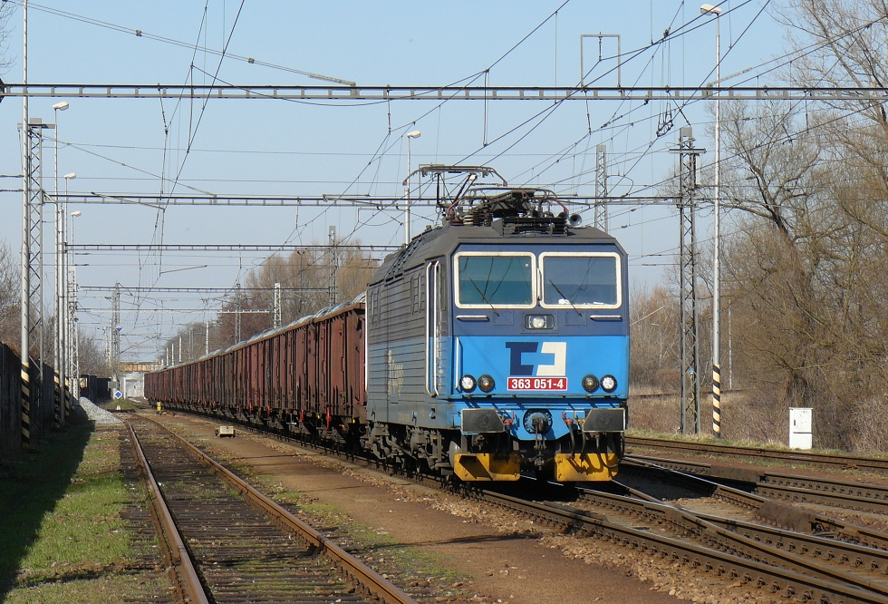 363 051-4