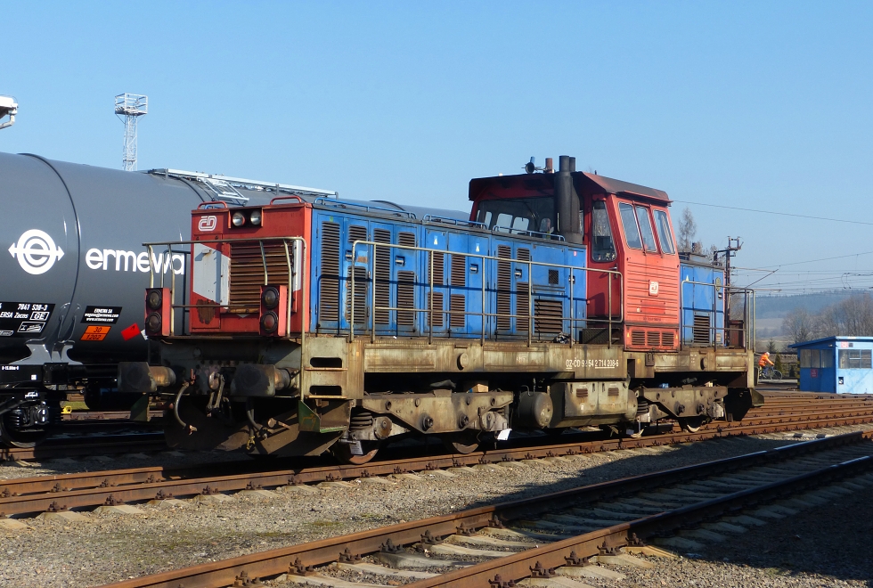 714 208-6