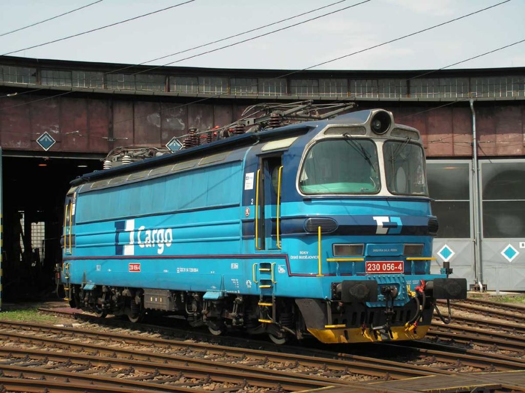 230 056-4