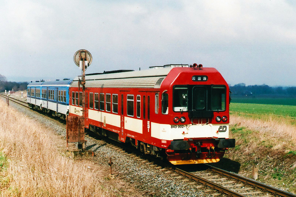 843 002-7