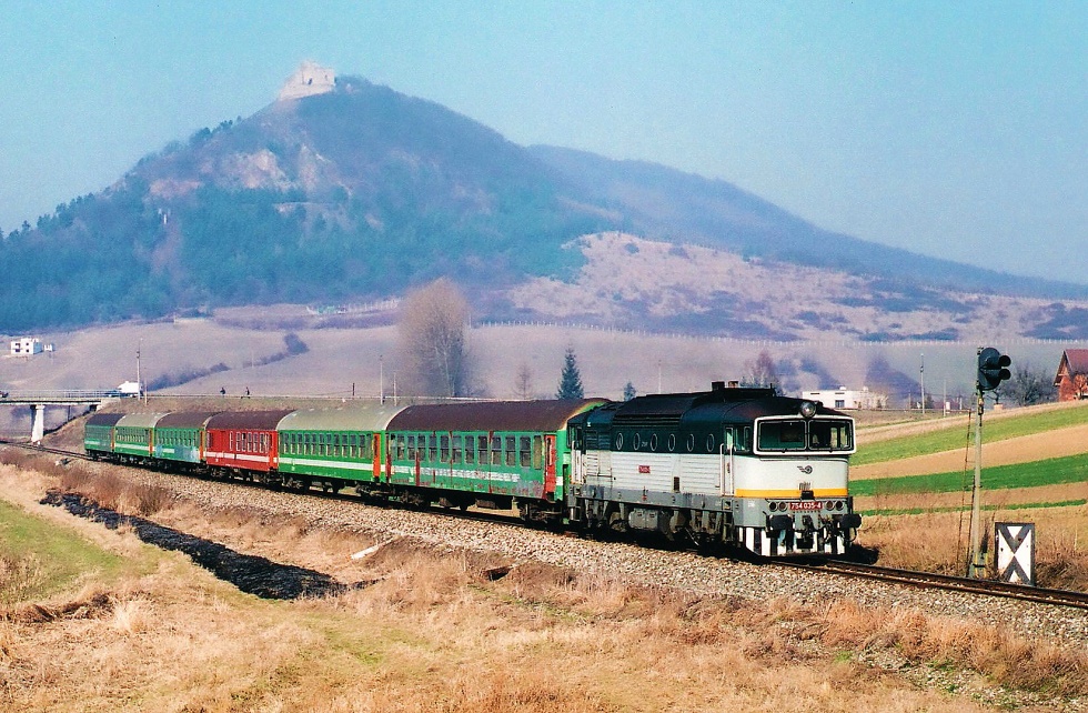 754 035-4