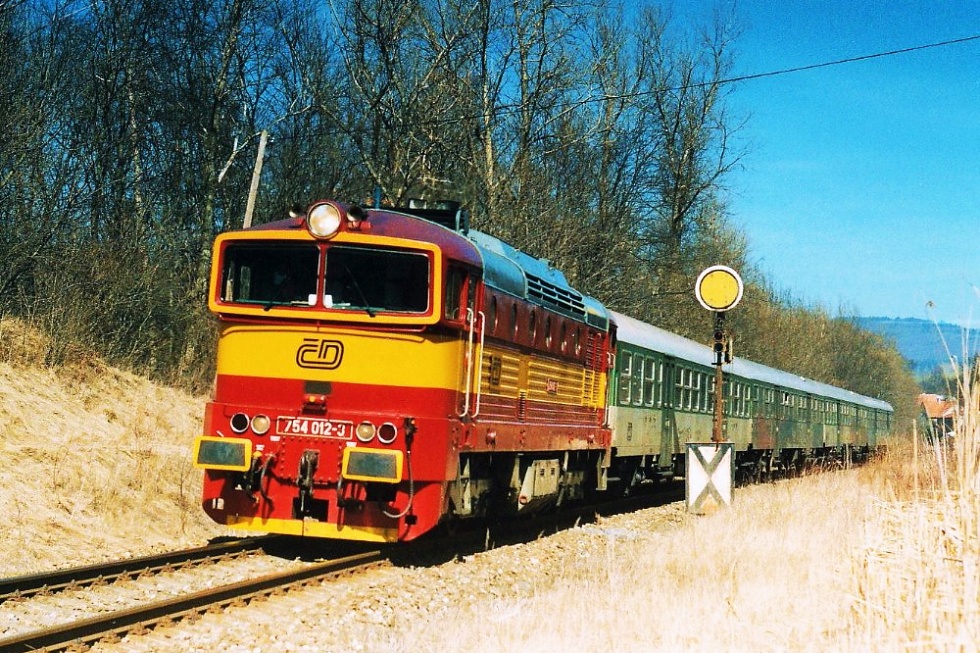 754 012-3