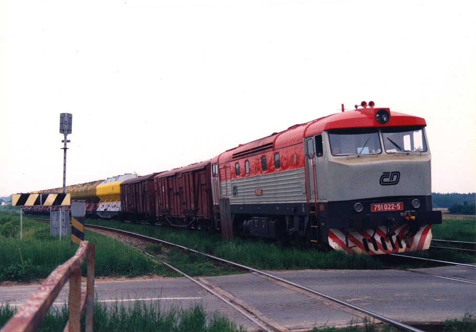 751 022-5