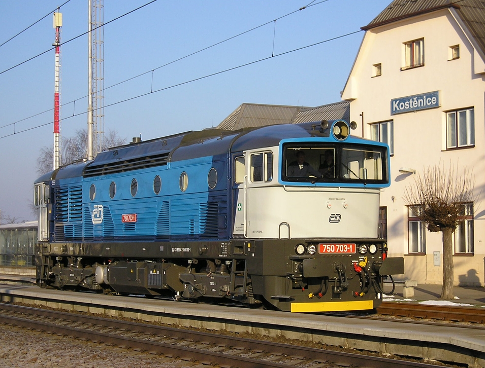 750 703-1