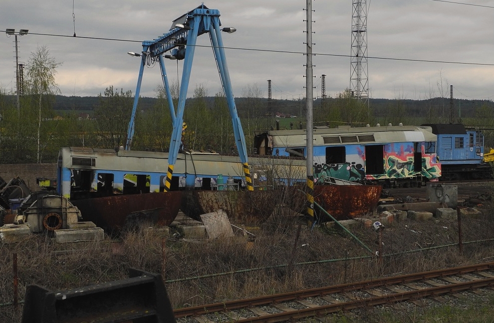 560 001-0