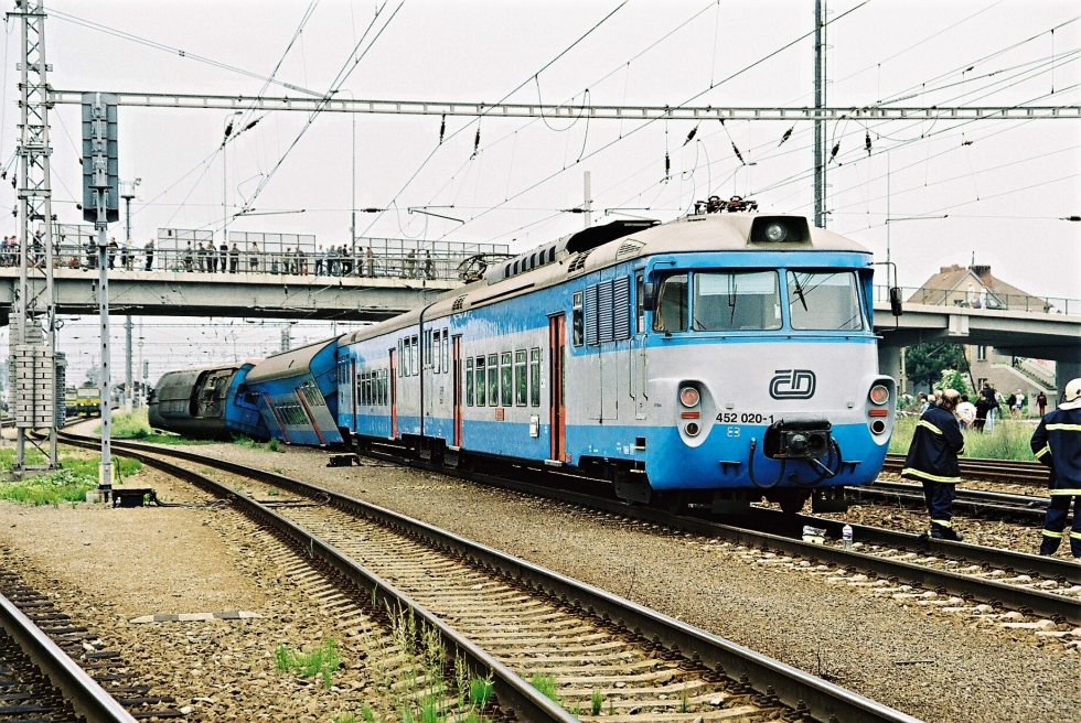 452 020-1