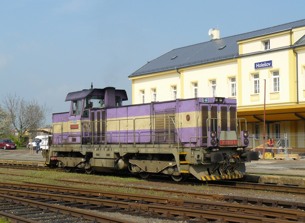 731 031-1