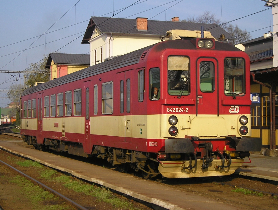 842 024-2