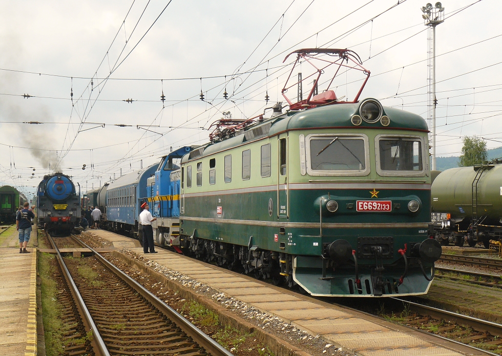E669.2133