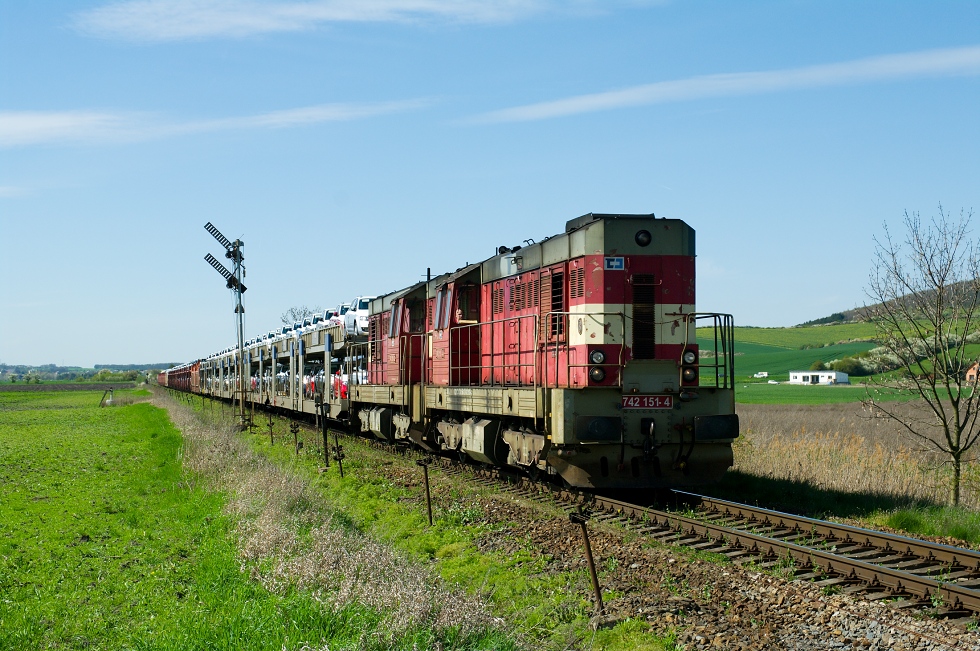 742 151-4