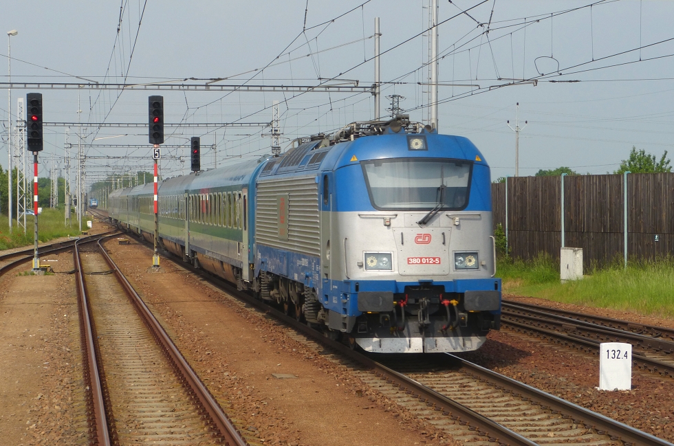 380 012-5