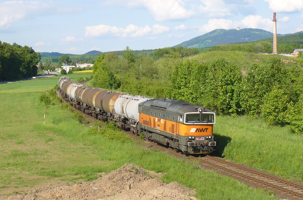 753 739-2
