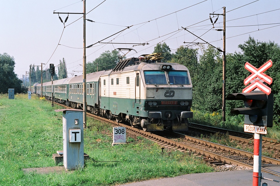 150 023-0