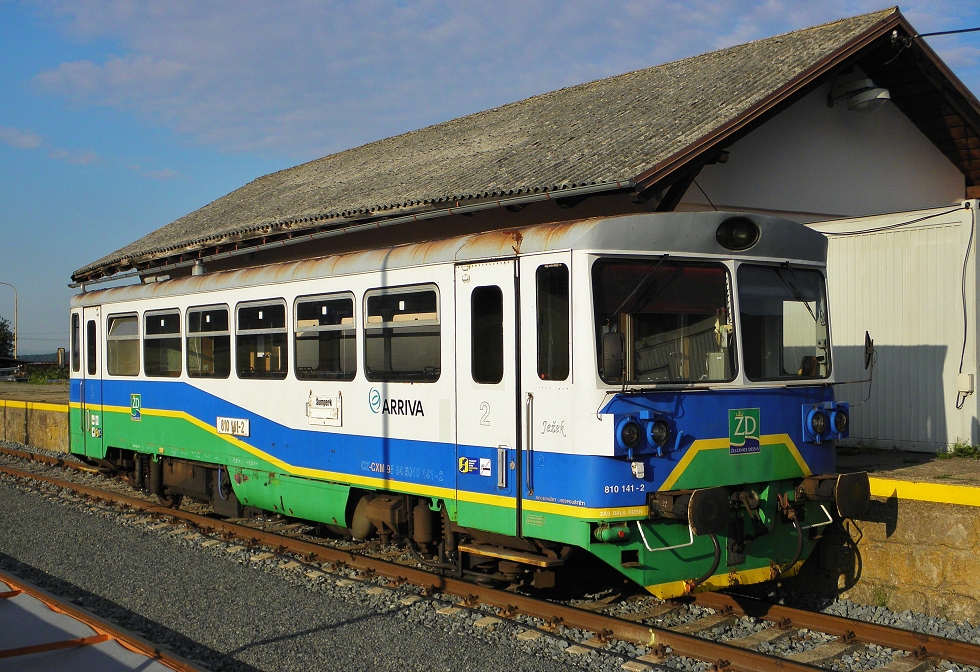 810 141-2