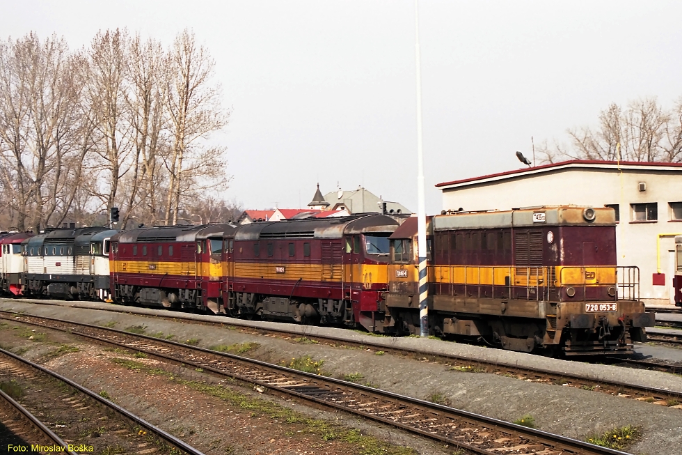 720 053-8