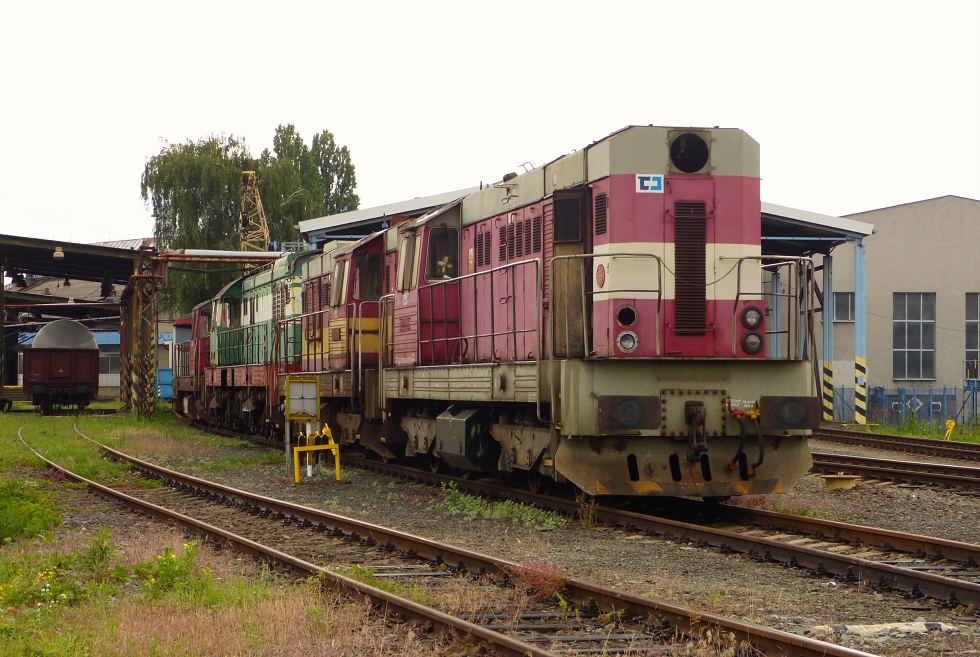 742 241-3