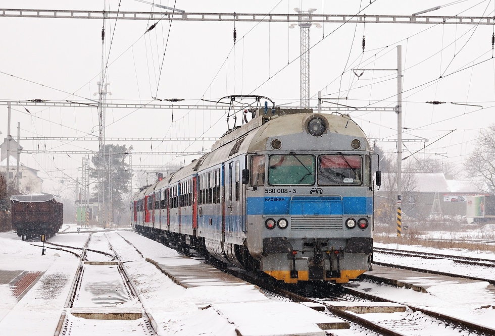 560 008-5
