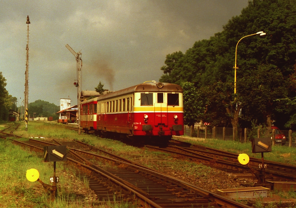 830 214-3