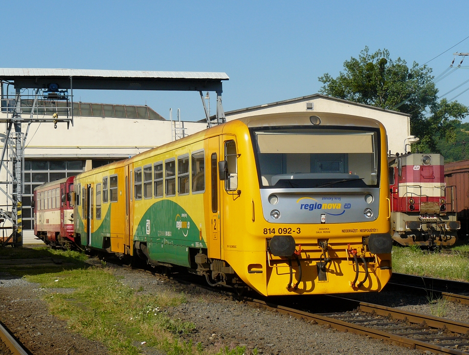 814 092-3