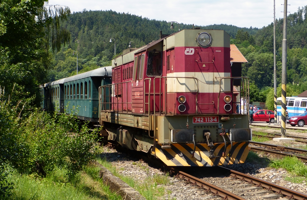 742 113-4