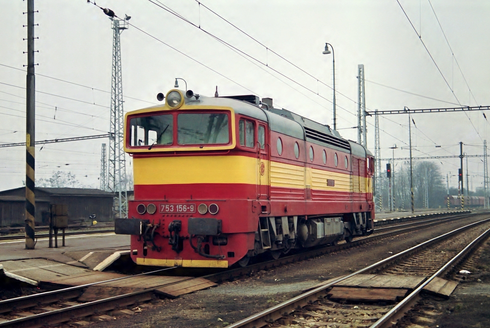 753 156-9