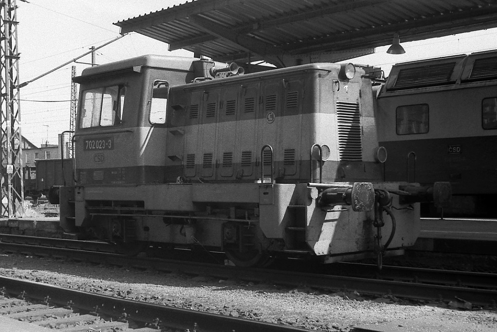 702 023-3