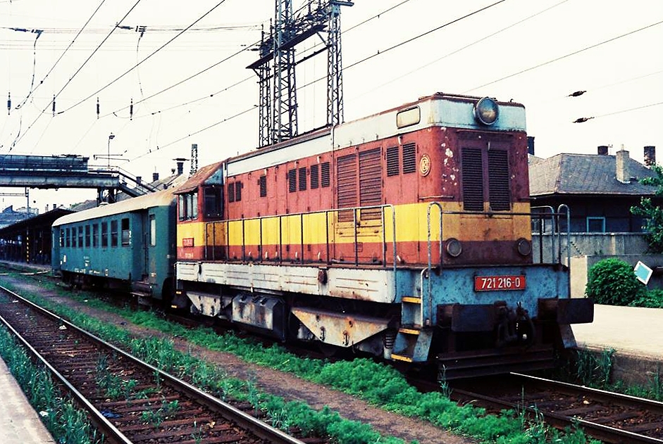 721 216-0