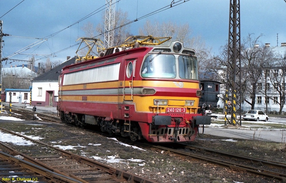 240 126-3