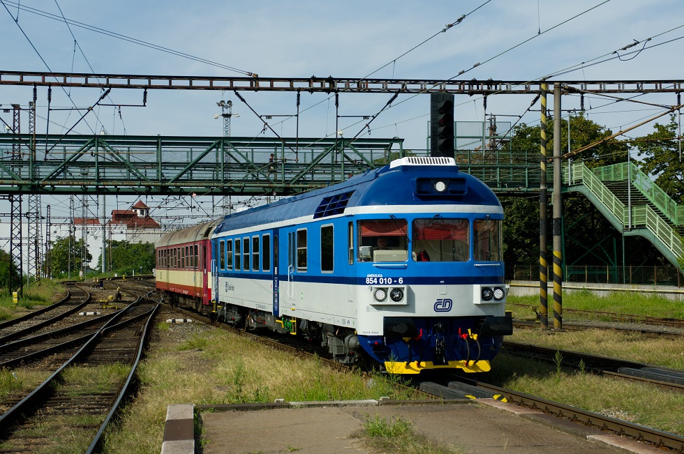 854 010-6