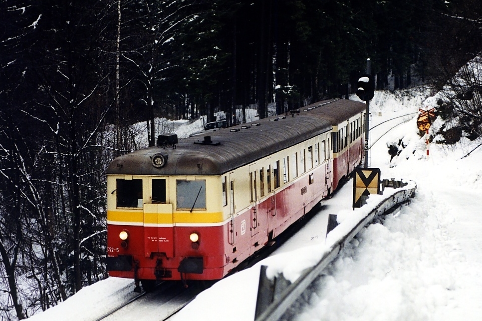 831 222-5