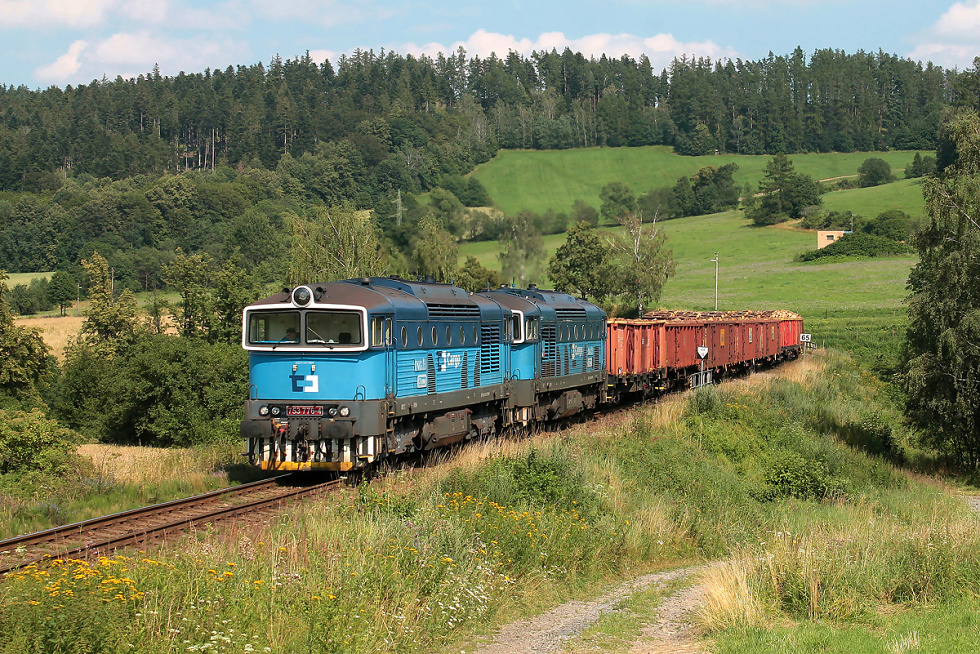 753 776-4