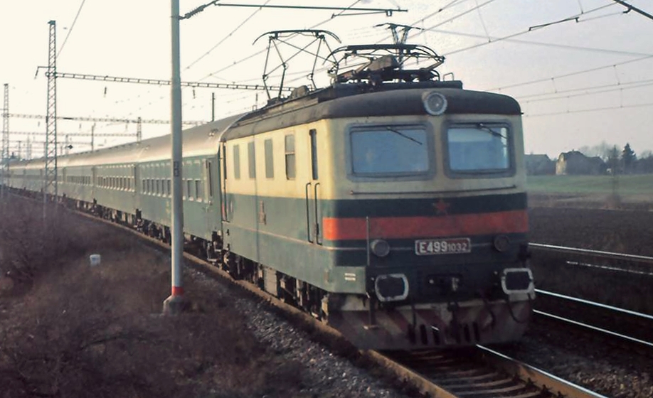 E499.1032