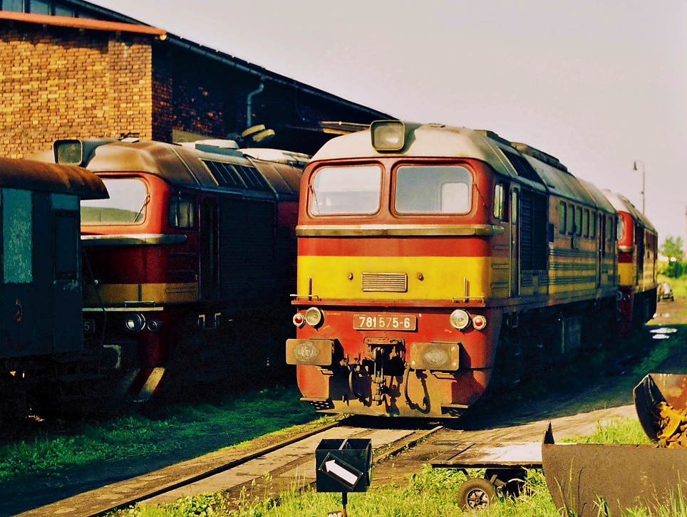 781 575-6
