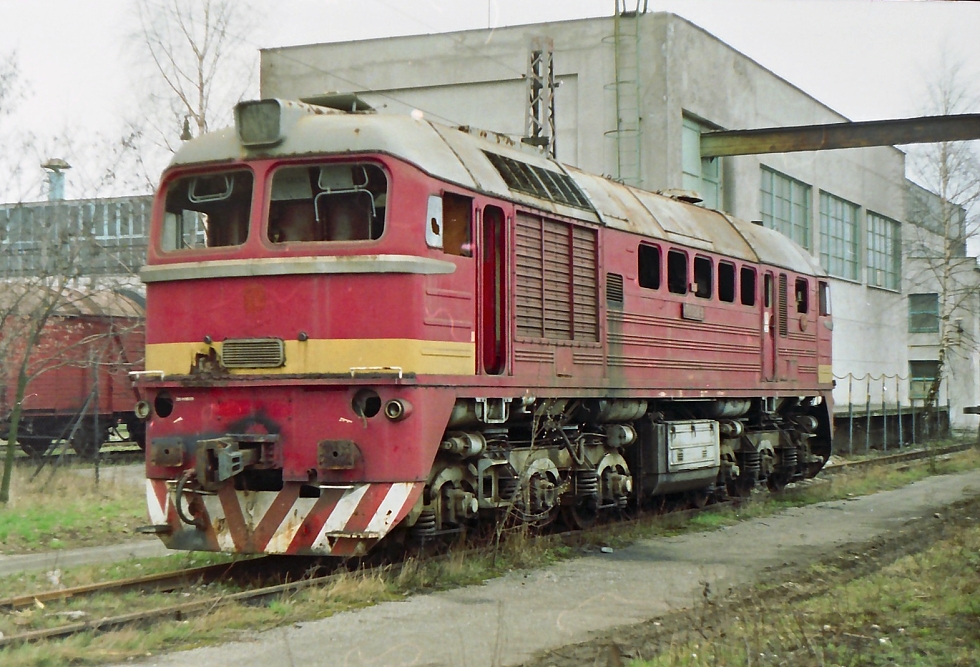 781 824-8