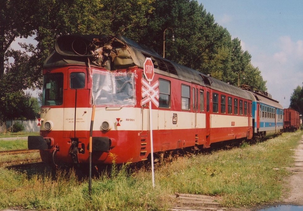851 012-5
