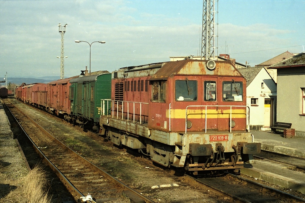 720 109-8