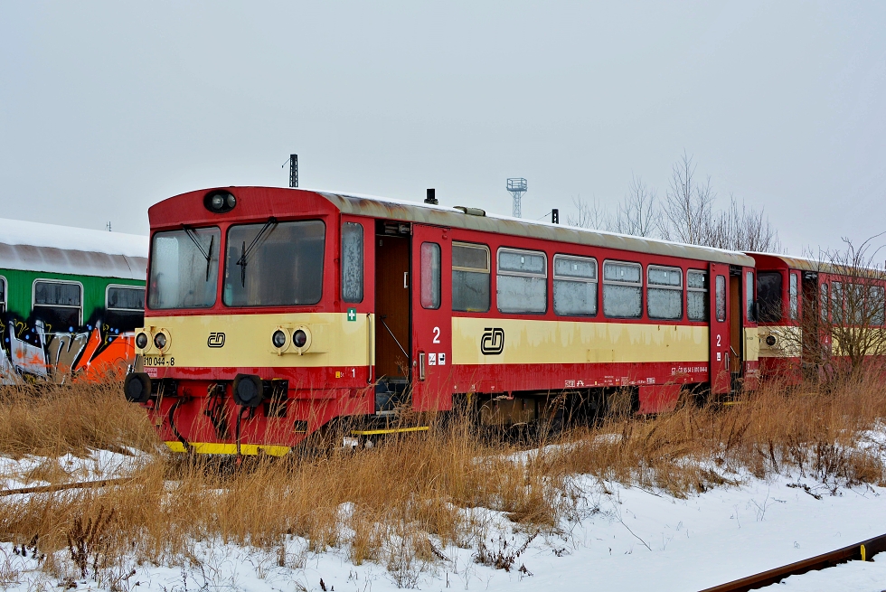 810 044-8