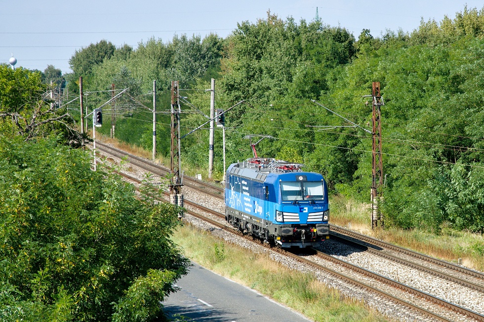383 003-1