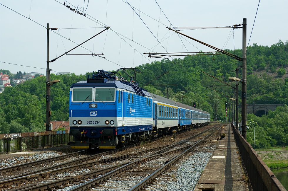 362 053-1